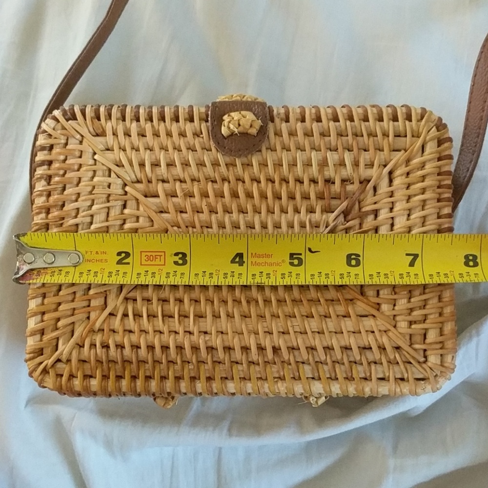 LAST ONE! Woven Straw Rattan Beach Rectangle Bag - Picture 3 of 8
